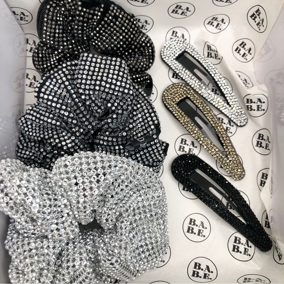 𝅺13- Disco Crystal Scrunchies Clip Set - Picture 1 of 4